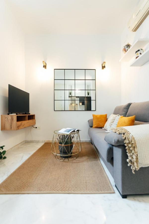 Modern And Wide- 1Bd 1Bth- Triana Apartment Sevilla Exterior foto